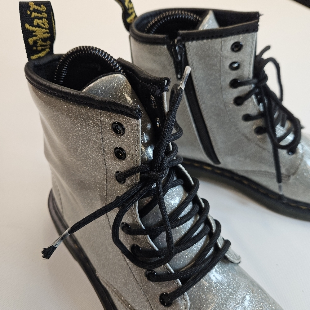 Dr Doc Martens Navy Glitter Zipper J Women’s Boots 1460J JY004 US Size 4Y - Picture 6 of 10